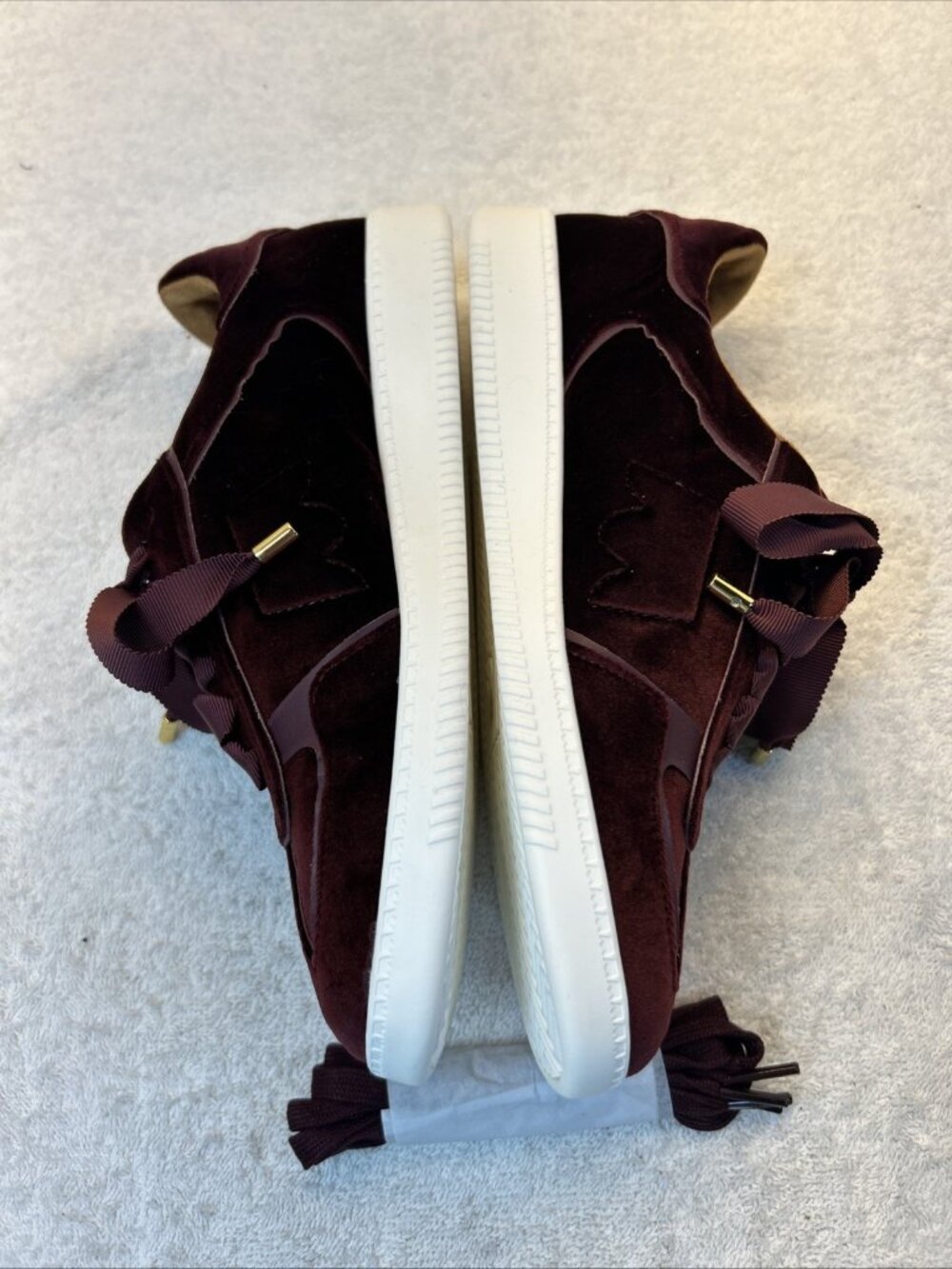 BIRDIES Sneakers The Jay Burgundy Velvet women SZ 7.5 New in Box - Picture 3 of 8